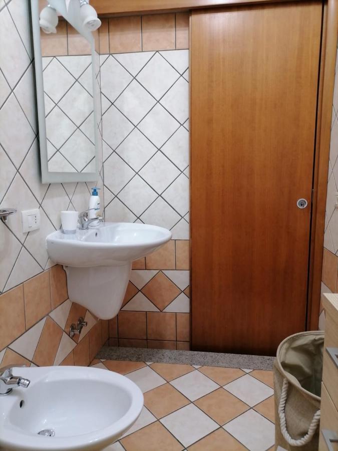 アヴォラCristina Houseアパートメント エクステリア 写真